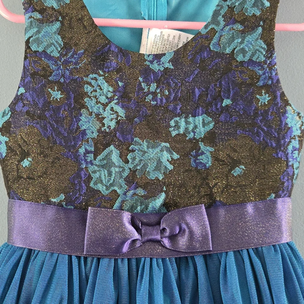Girls (6) Blue Hue Special Dress Flower Girl - Picture 2 of 4
